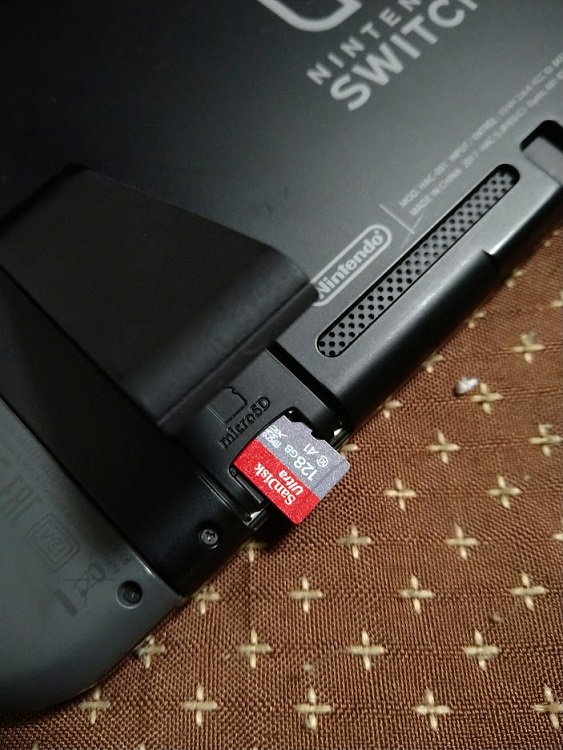 SwitchのSDカードSunDiskUltra128GB